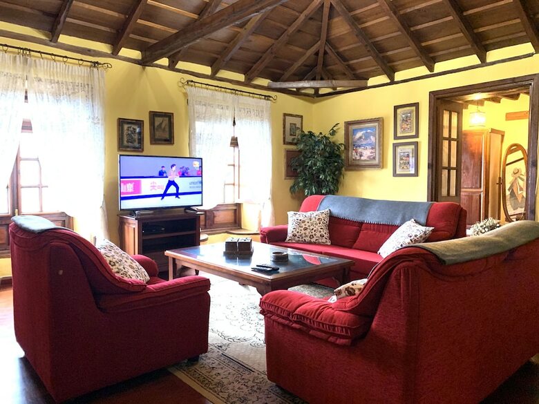 Apartamentos Casa La Paredita