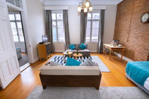 Hotel New Voga Guesthouse