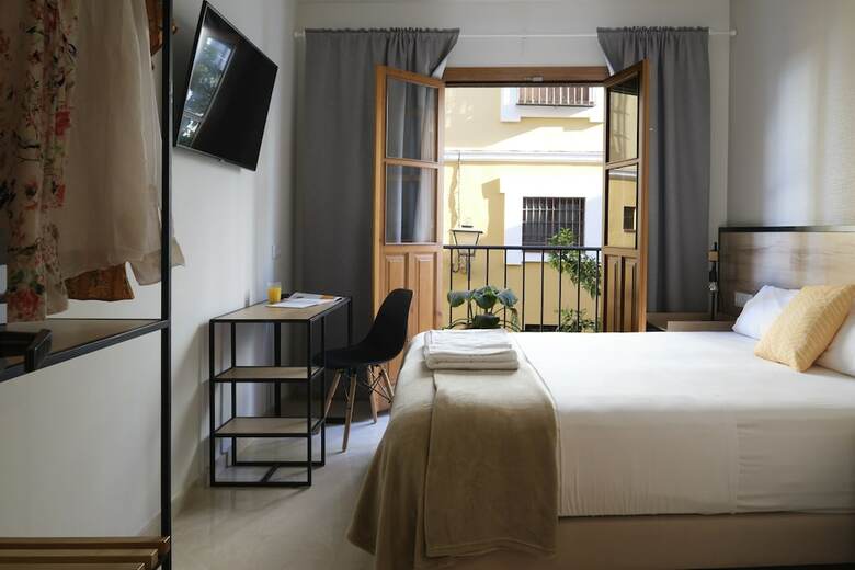 Hotel Sweet Sevilla Suites