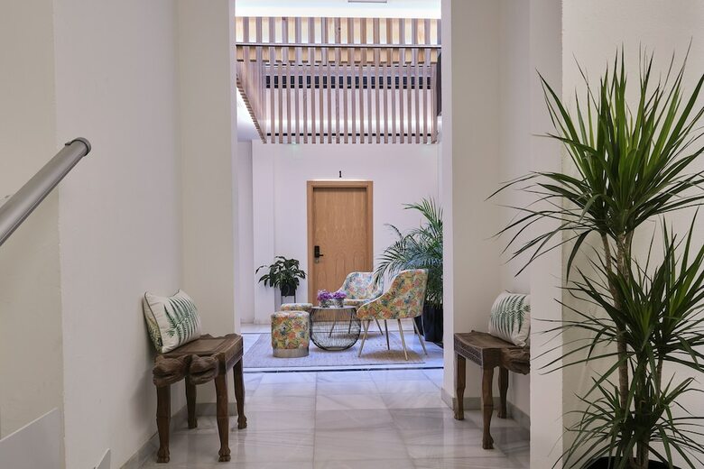 Hotel Sweet Sevilla Suites