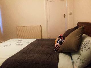 Hostal North London Cottage