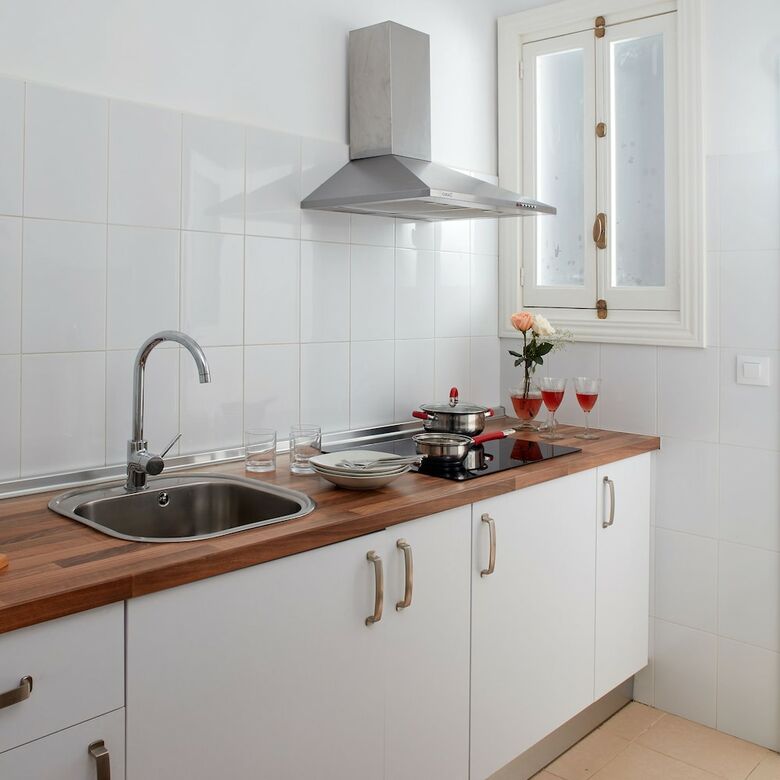 Apartamentos Lodgingmalaga Cristo De La Epidemia