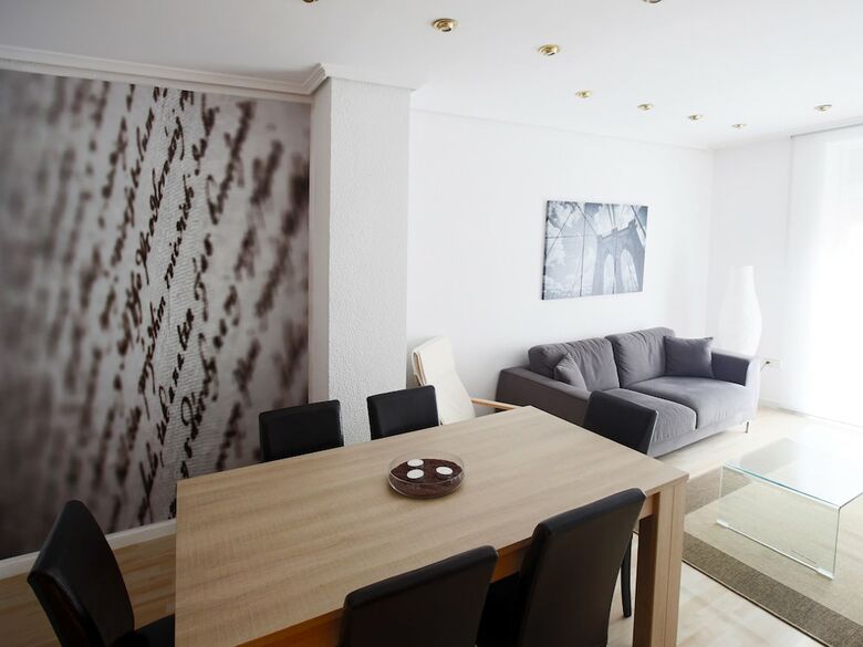 Apartamentos Total Valencia Xativa