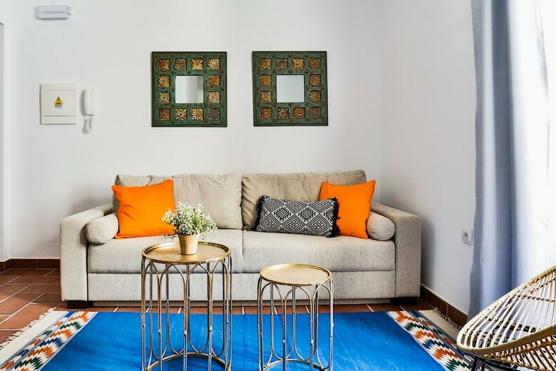 Apartamentos Oyo Urban Vida Alc�zar