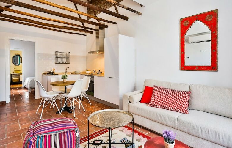 Apartamentos Oyo Urban Vida Alc�zar