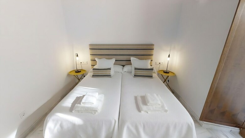 Apartamentos Sevilla Luxury Rentals - Catedral