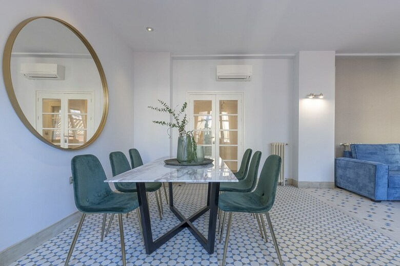 Apartamentos Living4malaga Granada Supreme