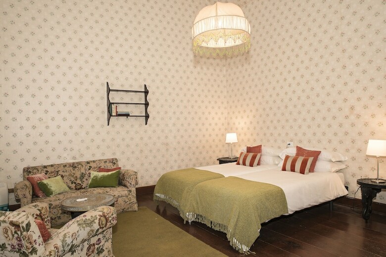 Hotel Bellasombra Suites