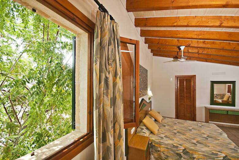 Villa Finca Oscols