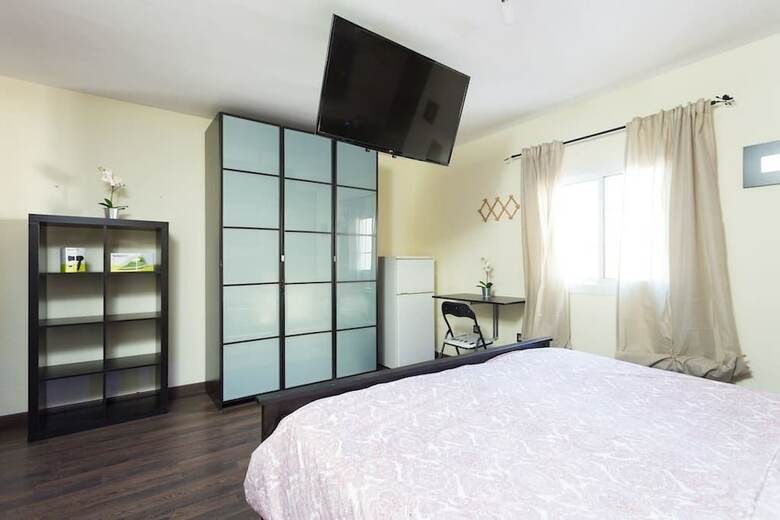 Apartamentos Villa Blanca Complet House
