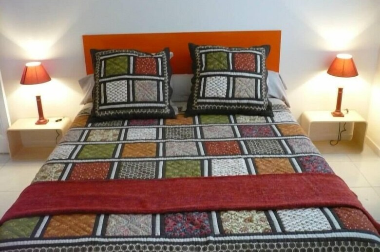 Maison D'h�tes Des Toits En Ville B&B