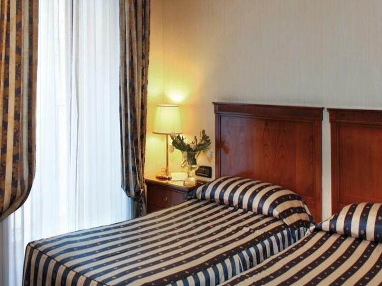 Hotel Grand Santa Lucia