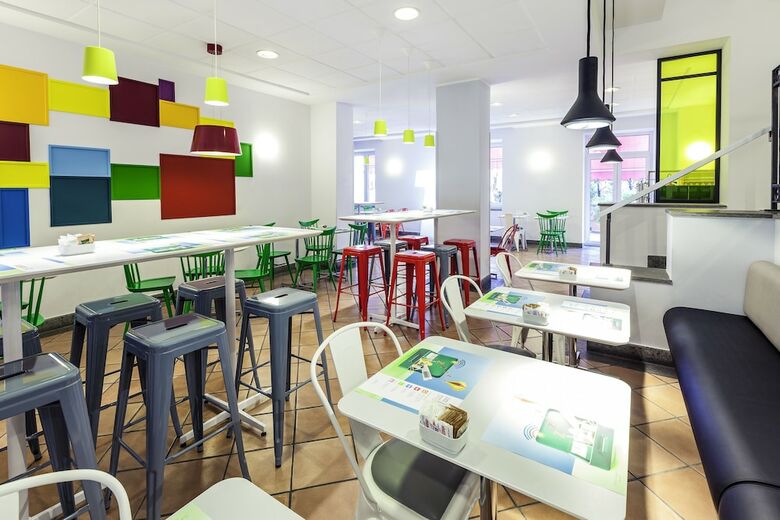 Hotel Ibis Styles Napoli Garibaldi