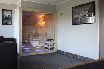 Domitiana Hotel