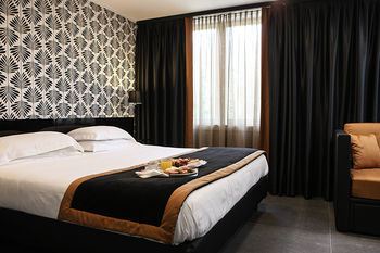 Domitiana Hotel