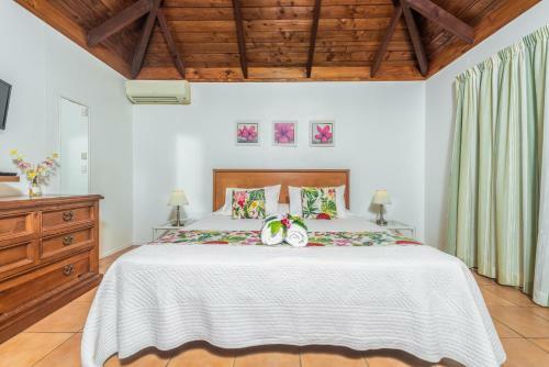 Apartamentos The Cooks Oasis - Holiday Villas
