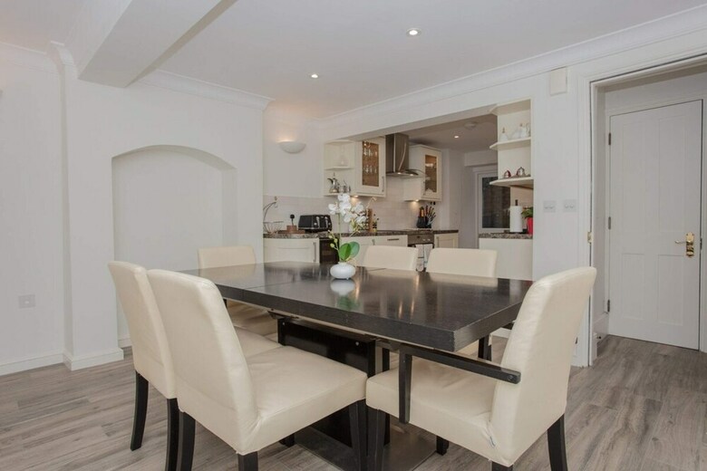 Apartamentos Stunning & Modern 3bed House In Victoria