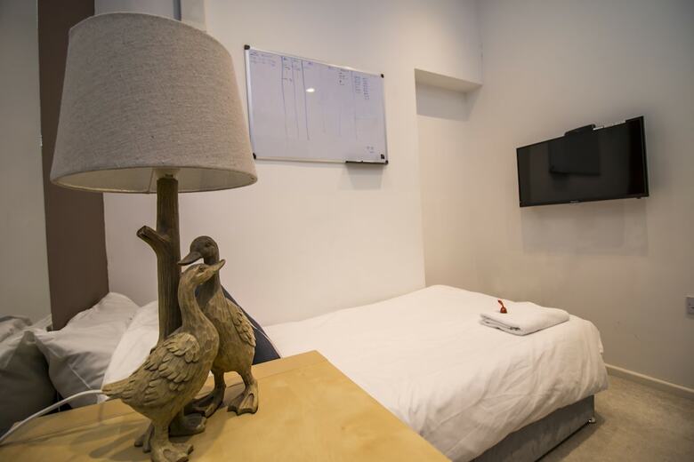 Beautiful Rooms Near Excel Center