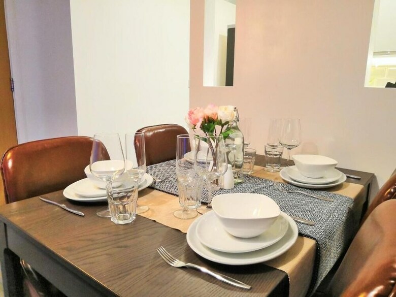 Comfy City Center Apartment