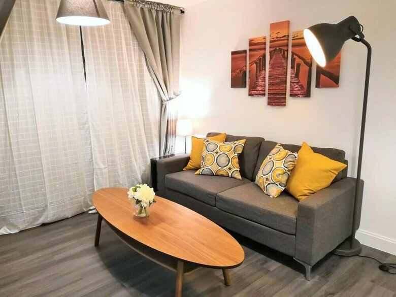 Comfy City Center Apartment