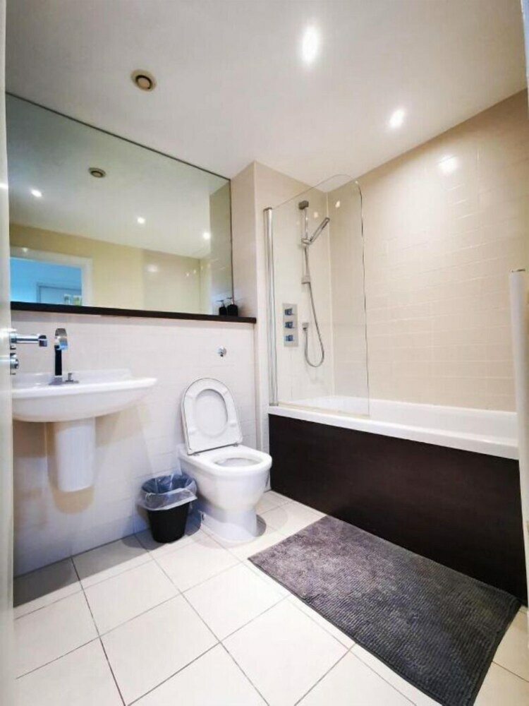 Comfy City Center Apartment