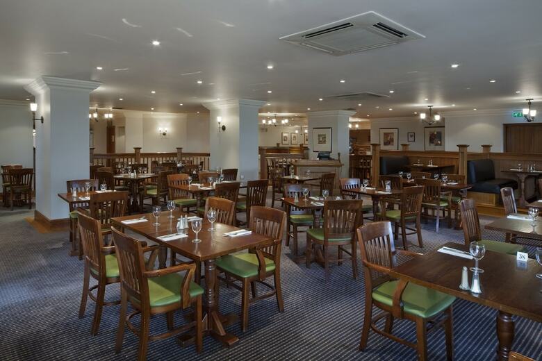 Hotel Holiday Inn Glasgow Airport