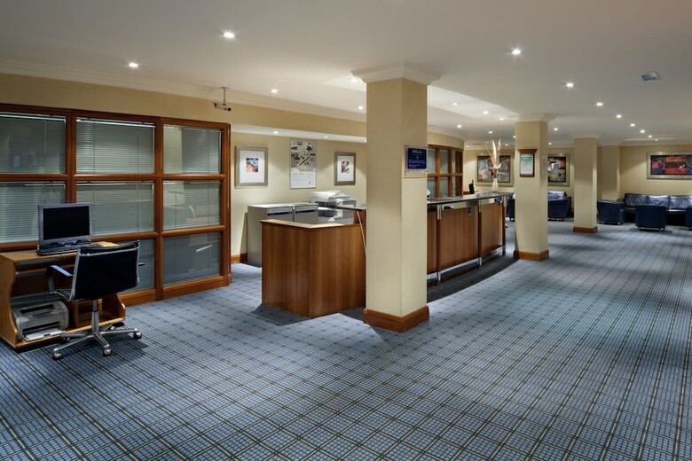Hotel Holiday Inn Glasgow Airport
