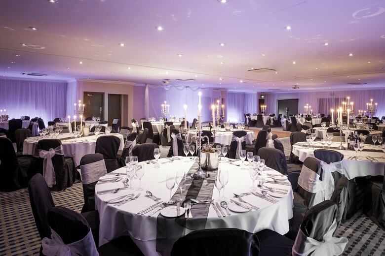 Hotel Holiday Inn Glasgow Airport