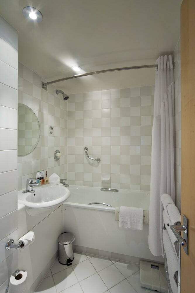 Hotel Holiday Inn Glasgow Airport