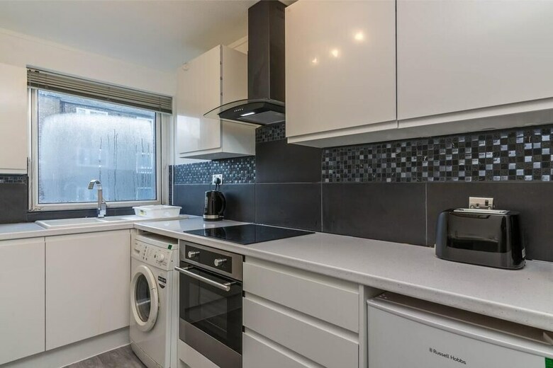 Magdala Apartment Sleek And Modern 2bed