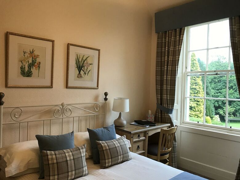 Bed & Breakfast West Plean House