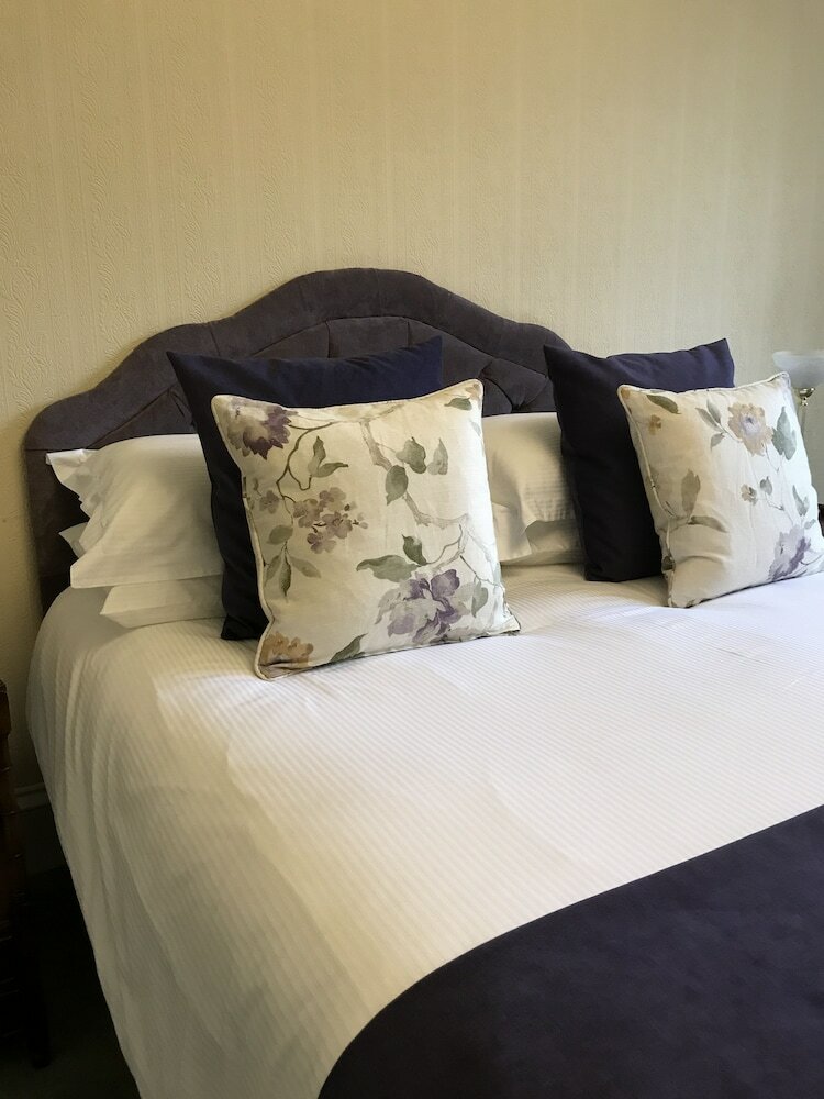 Bed & Breakfast West Plean House