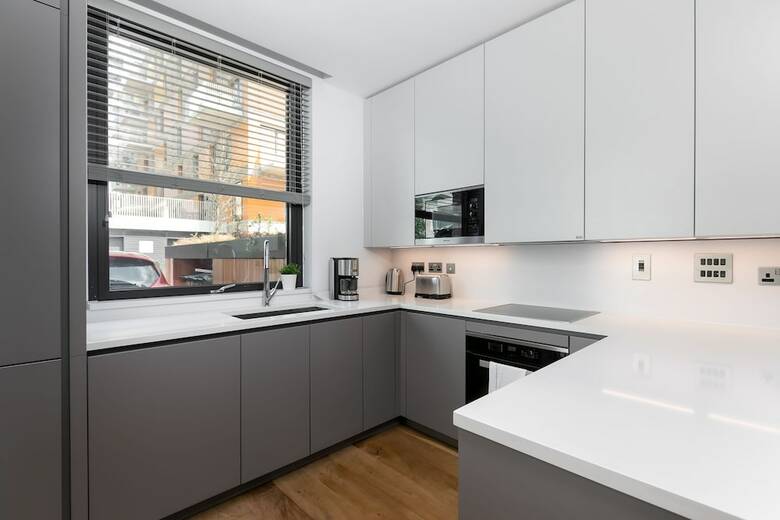 Modern Townhouse Near 02 Arena & Excel