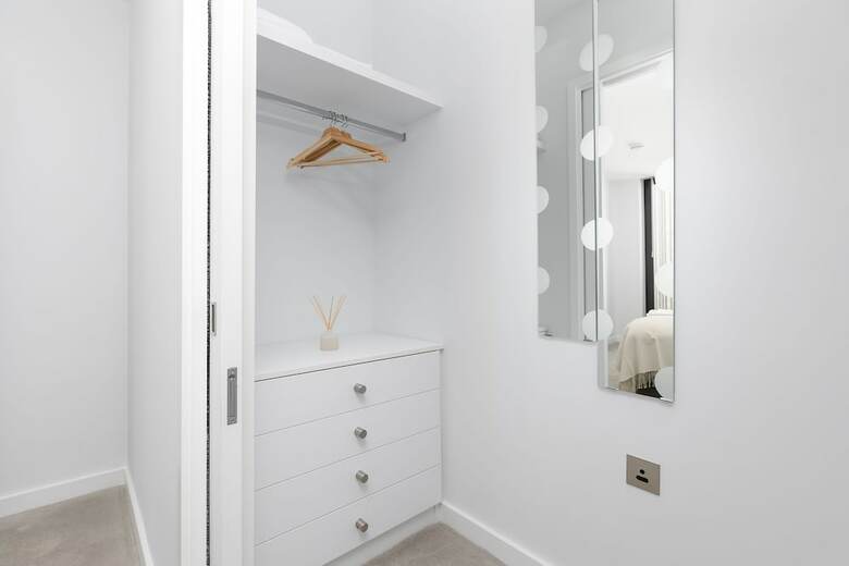 Modern Townhouse Near 02 Arena & Excel