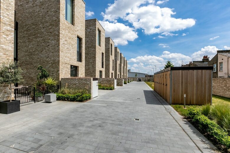 Modern Townhouse Near 02 Arena & Excel