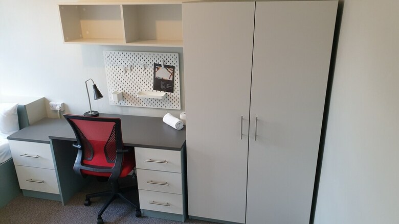 Bed & Breakfast Modern Rooms And Studio In Westminster