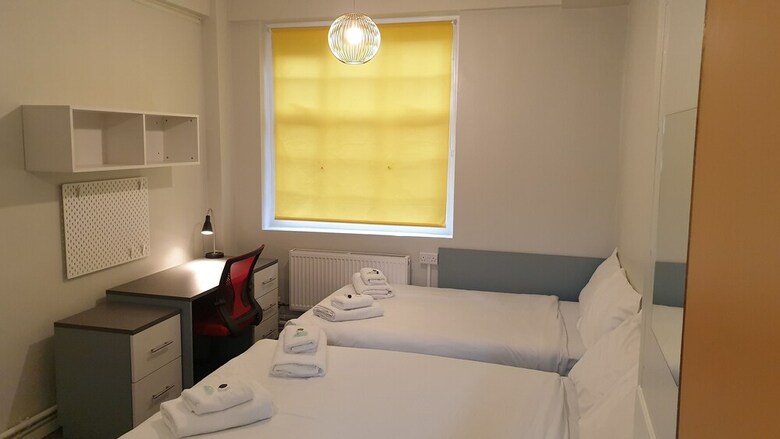 Bed & Breakfast Modern Rooms And Studio In Westminster
