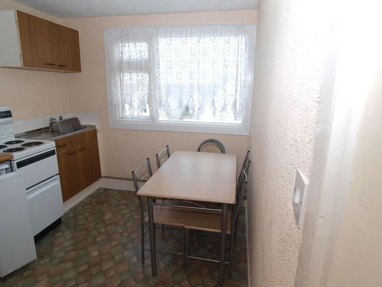 Waverley House Apartments