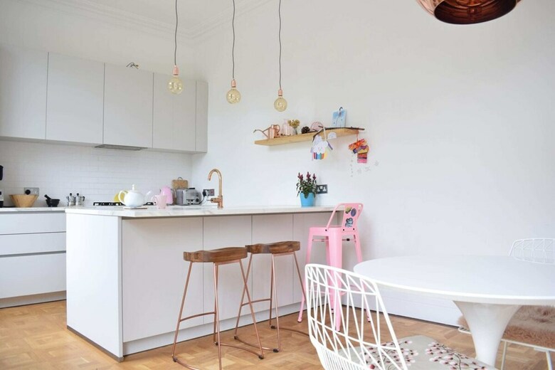 Beautiful Victorian 2bd Apartment In London Putney