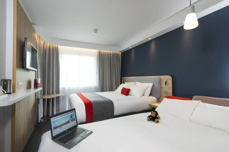 Hotel Holiday Inn Express Milton Keynes