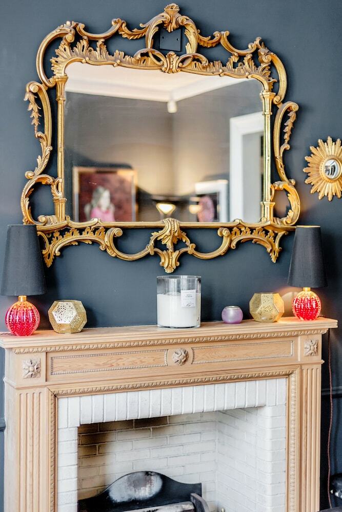 Exquisite Designers Abode