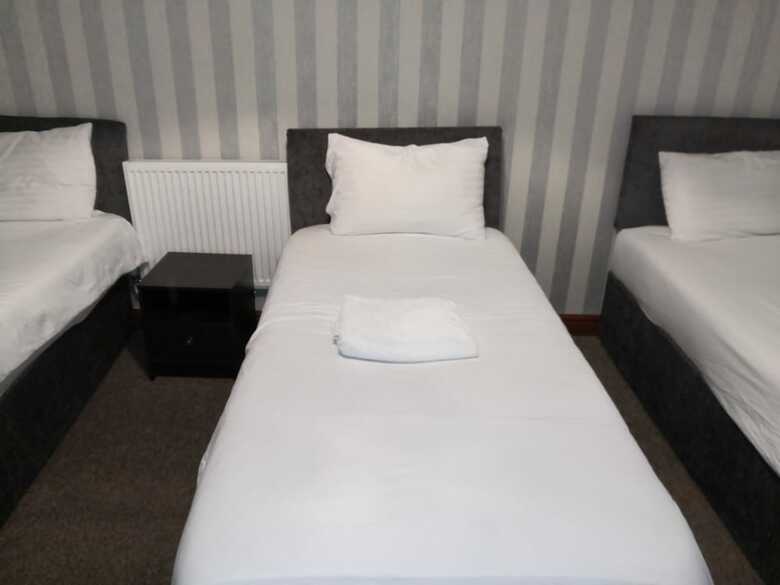 Kirks Korner Hotel