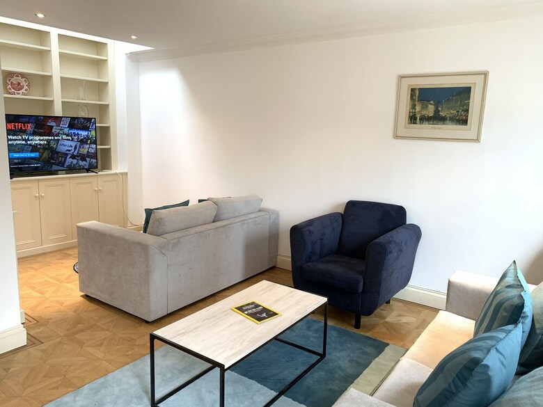 Grand Kensington House