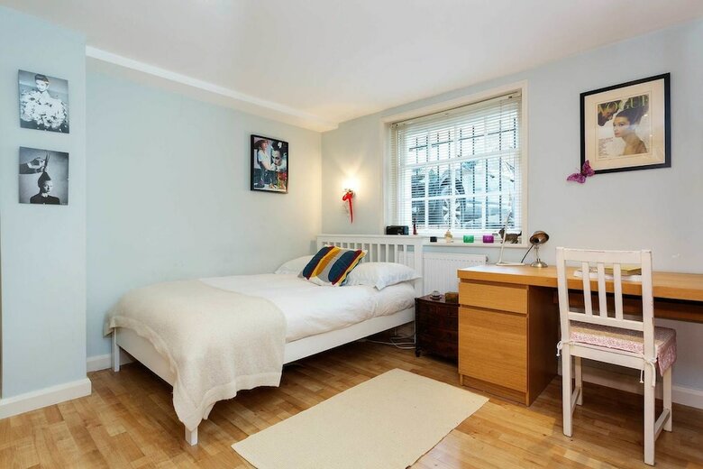 Veeve - Clapham Garden