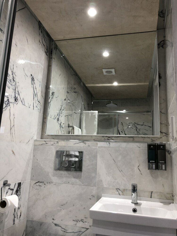 Apartamentos Widegate Residential