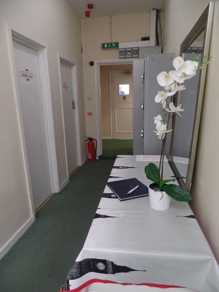Hostal Rma Accommodation - Hostel