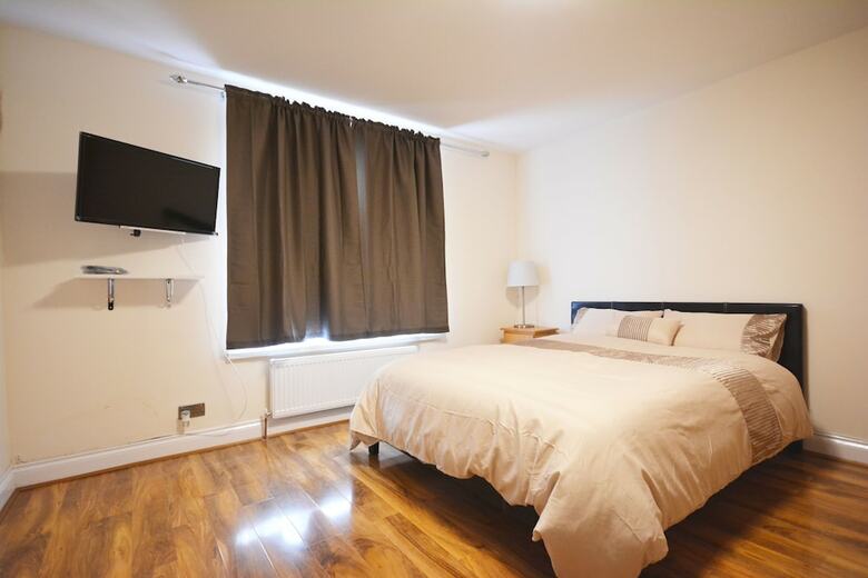 London Luxury 7 Bedroom Holiday Let