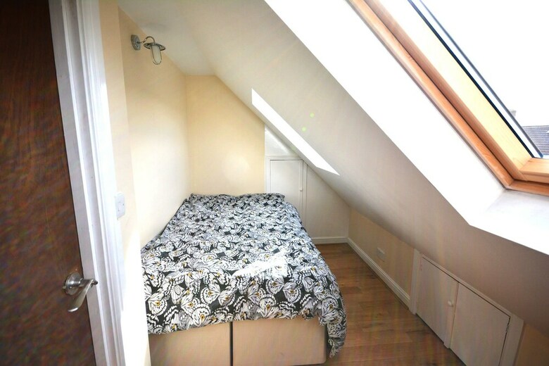 London Luxury 7 Bedroom Holiday Let