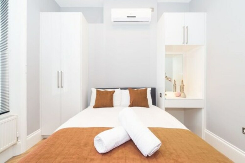 Pml Apartments Southwick Street