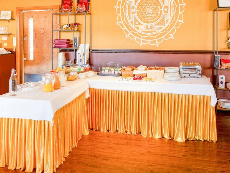 Mehfil Hotel
